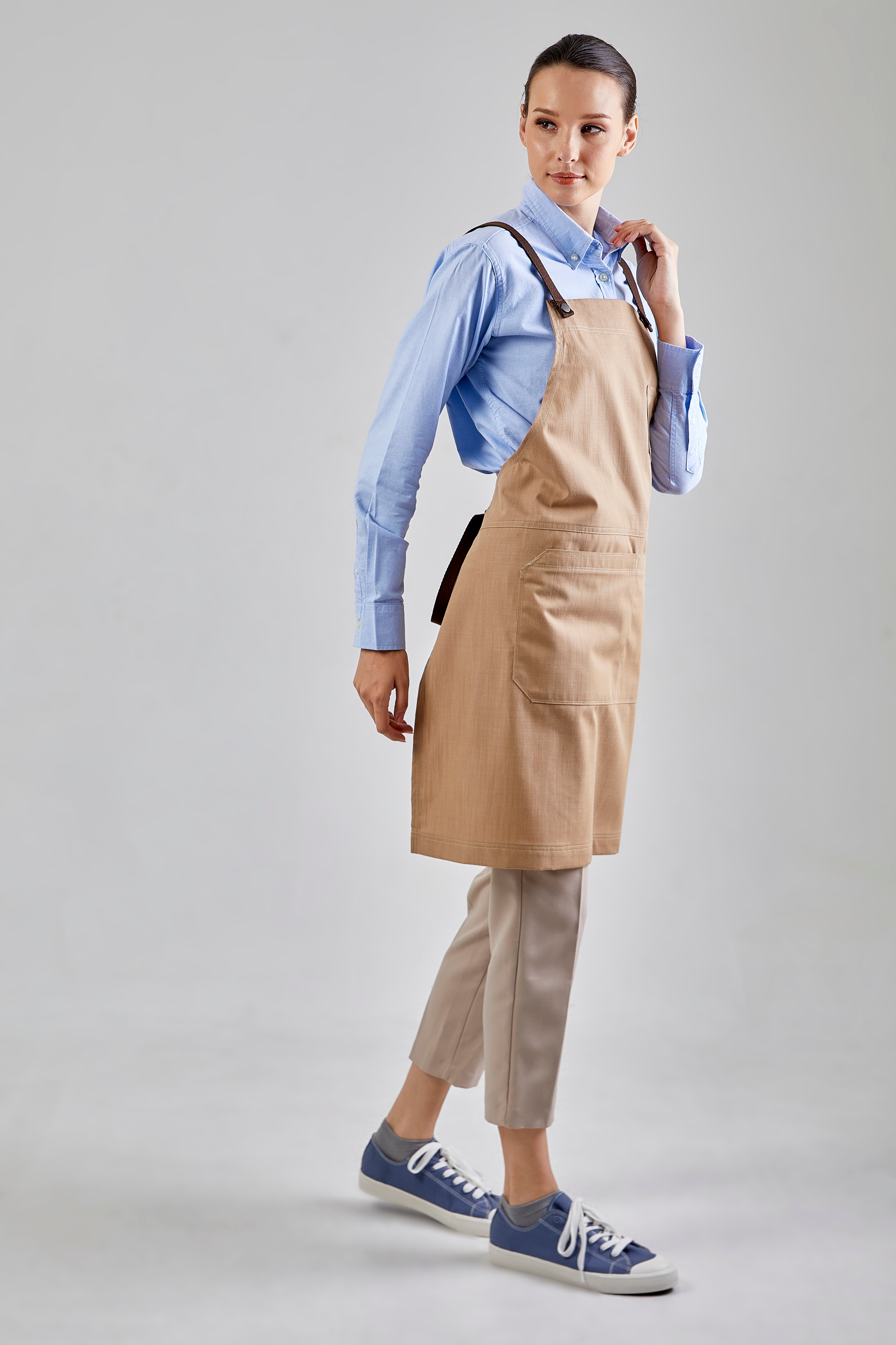 Sydney Apron (Khaki,สีกากี)