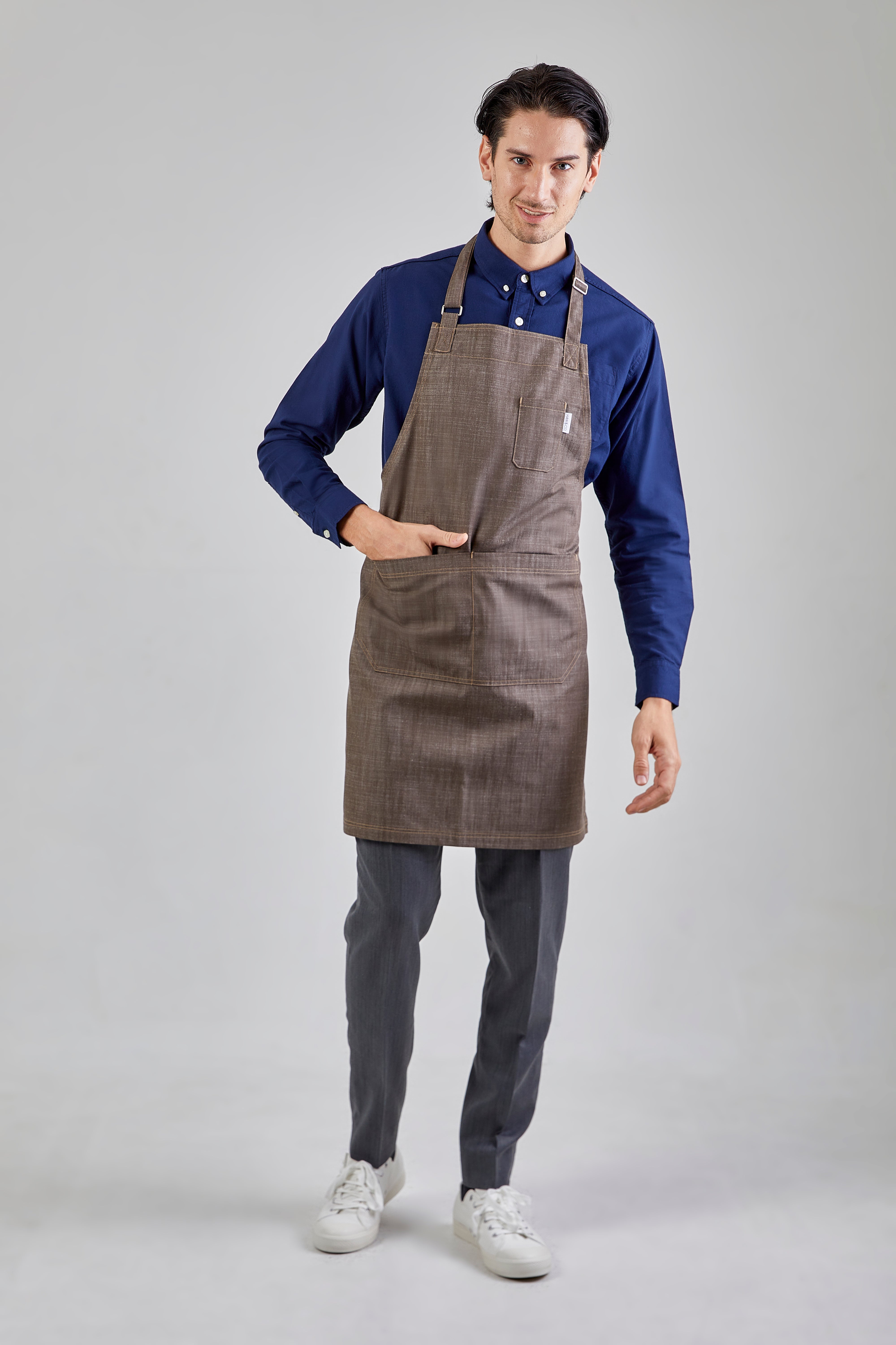SAVE  Apron (Brown,สีน้ำตาล)