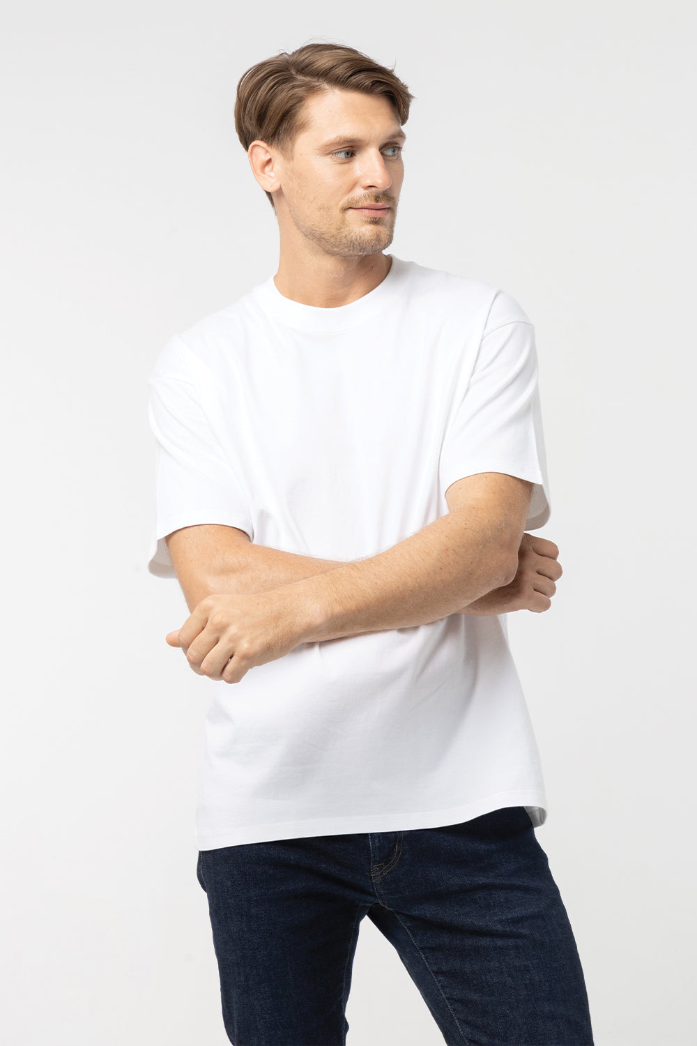 Oversize T-shirt เสื้อยืดโอเวอร์ไซส์ (White ขาว)