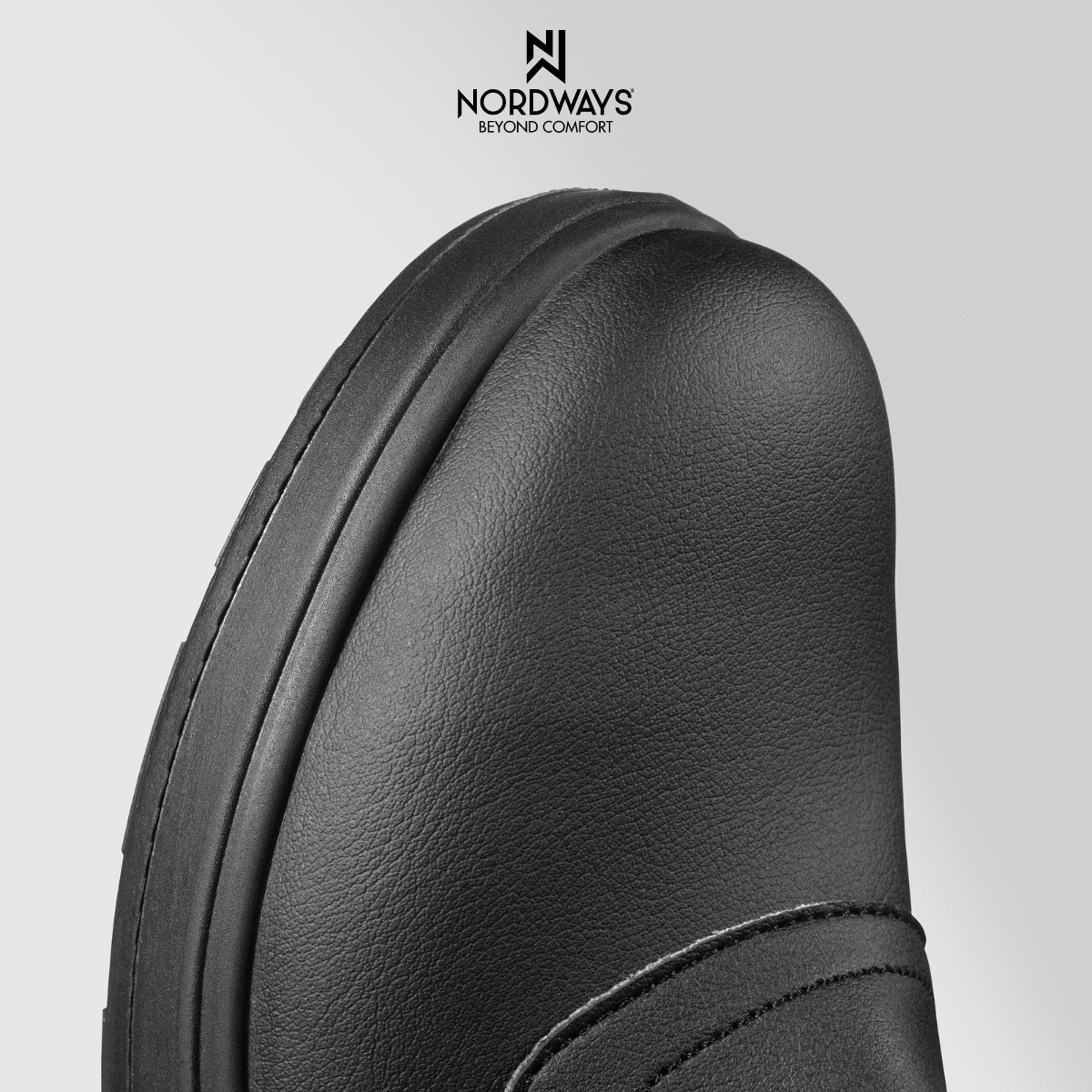 Nordways - รองเท้ารุ่น TONY