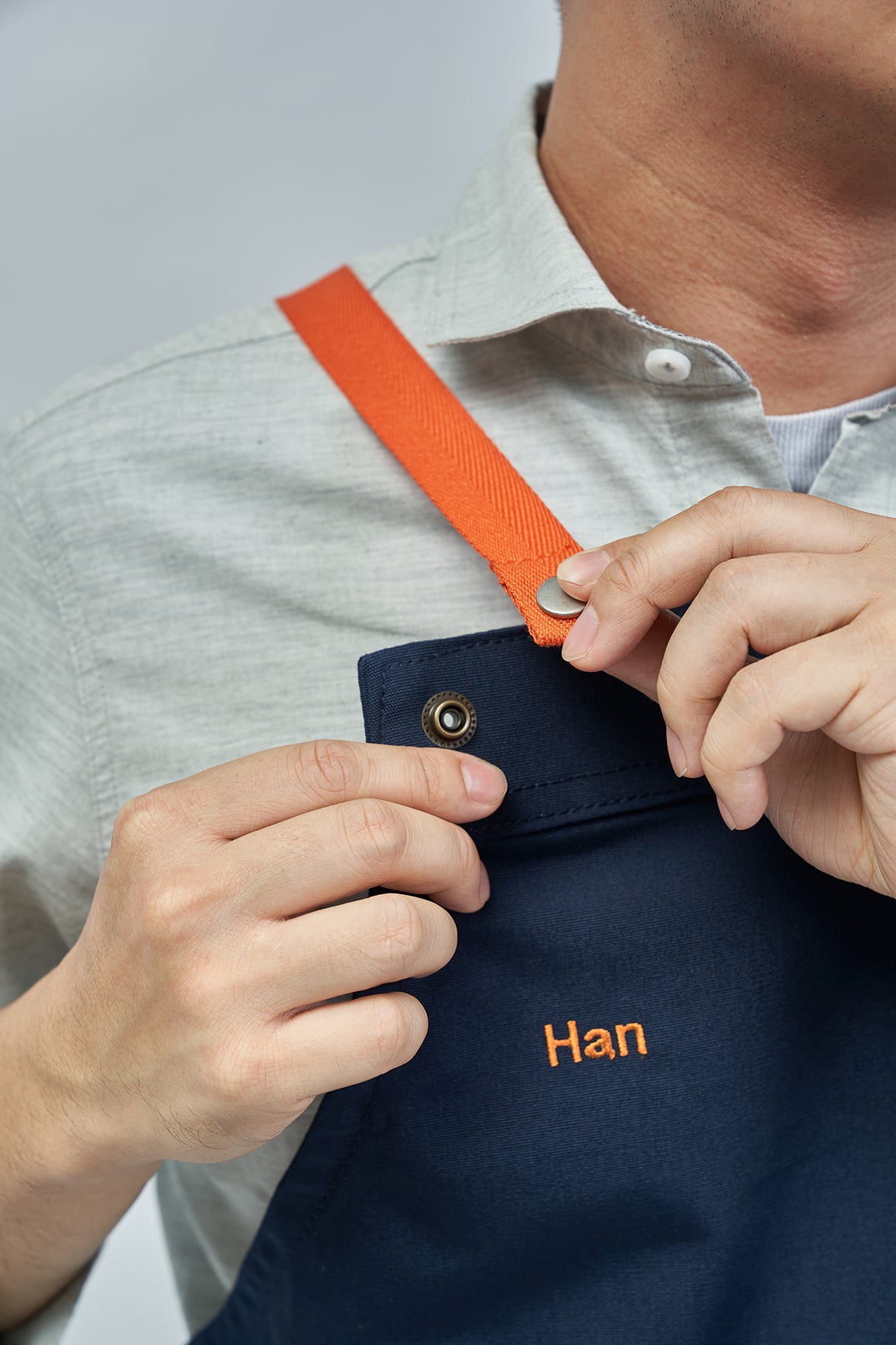 Motion Light Apron (Navy Blue, น้ำเงินเข้ม)