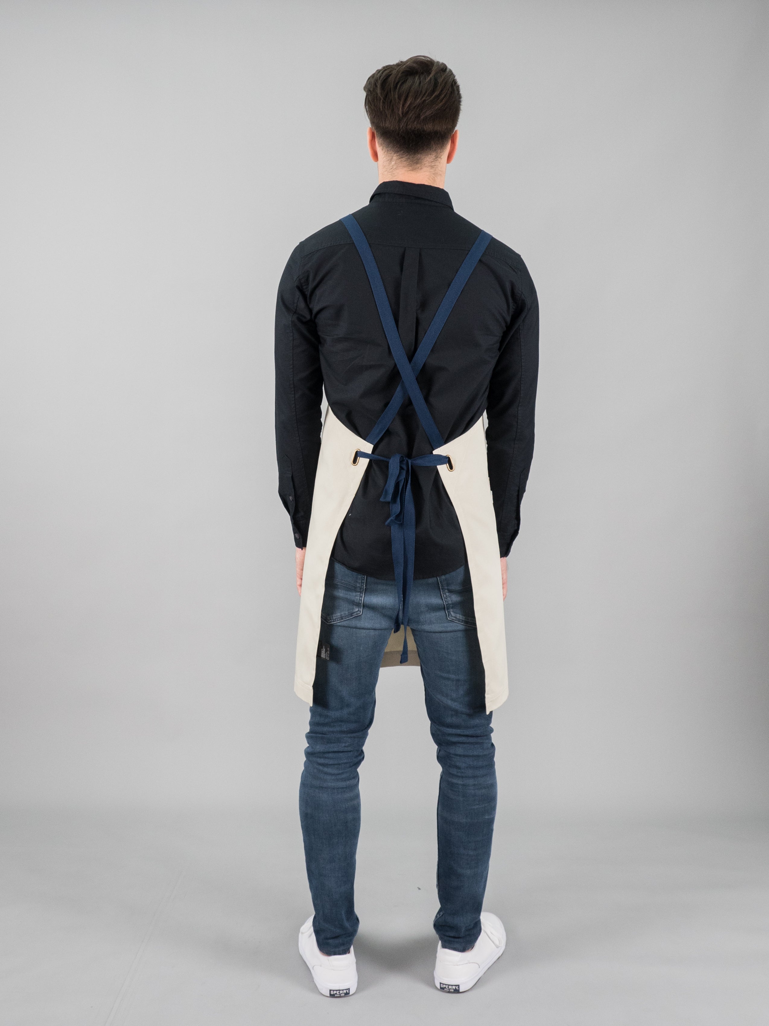 Motion Light Apron (Ivy Cream, น้ำตาลครีม)