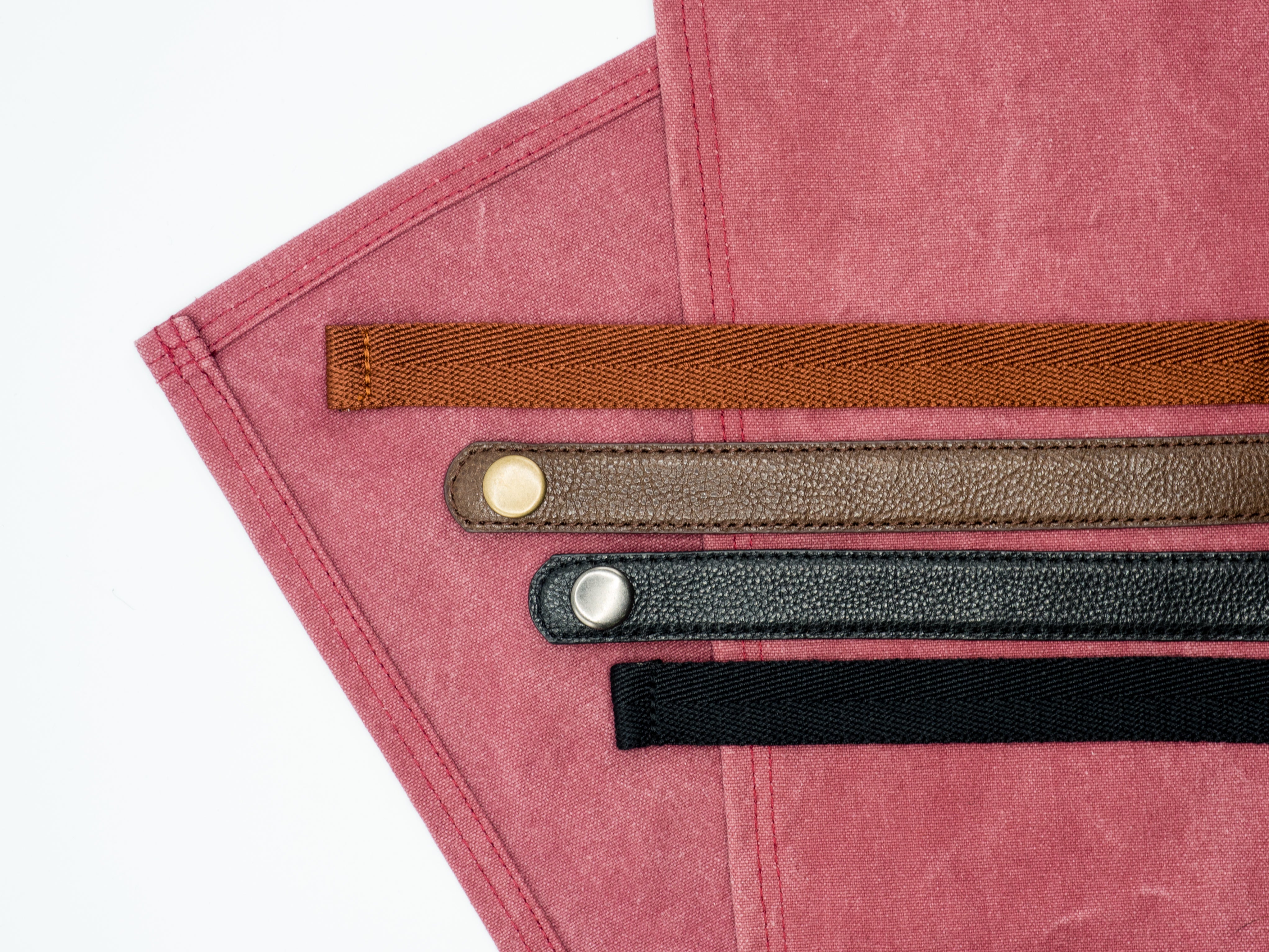 12C Cross Back Apron ผ้ากันเปื้อนสายไขว้หลัง (Rose Pink, ชมพู)