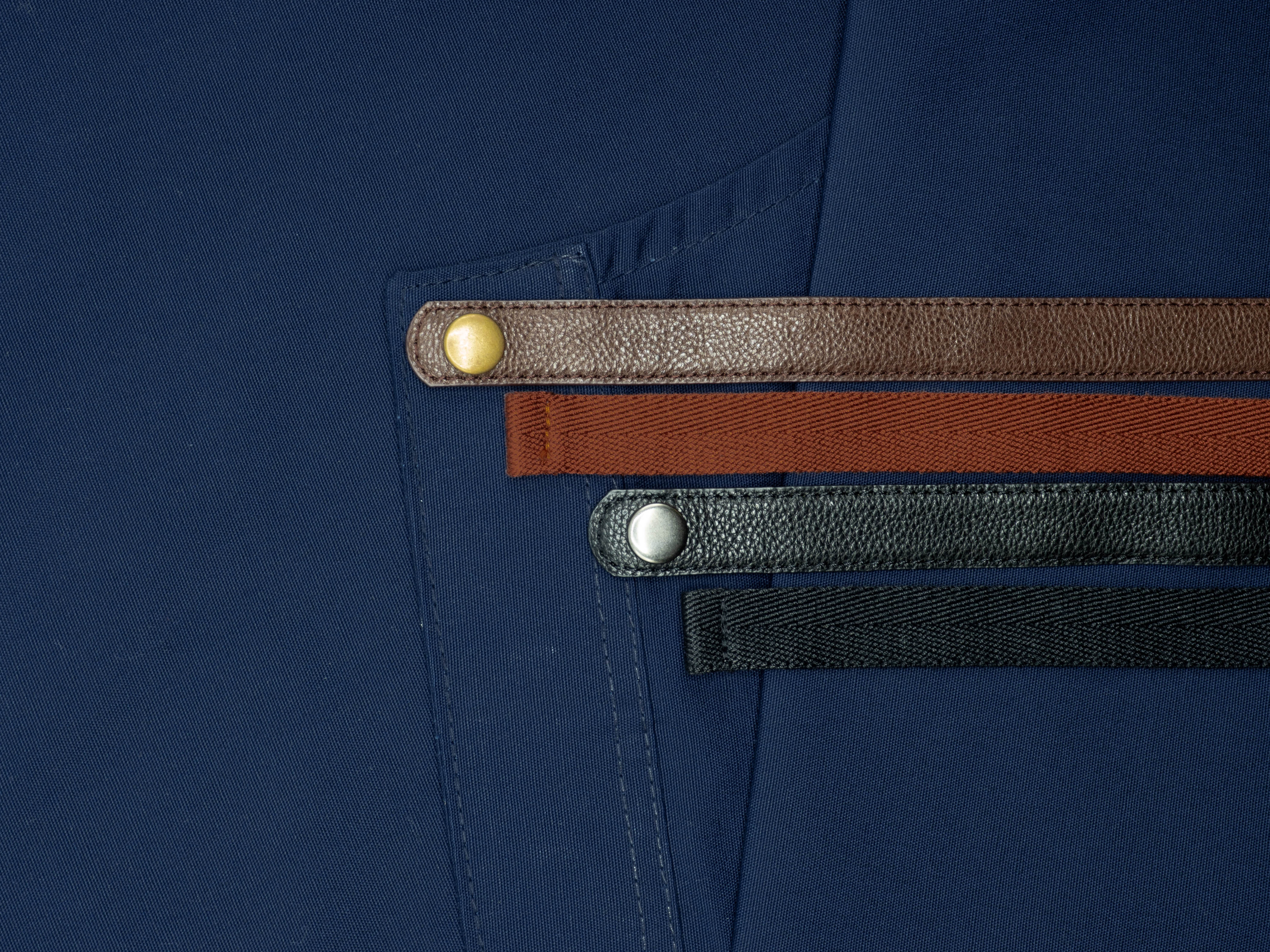 Motion Light Apron (Navy Blue, น้ำเงินเข้ม)