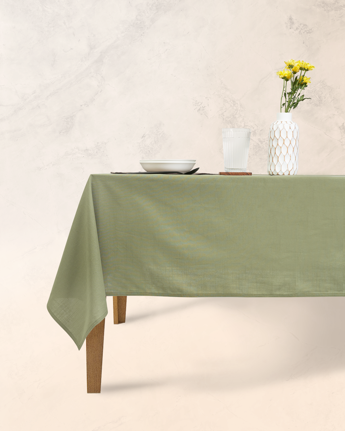 Han&Co. Table Cloth – Matcha Green ผ้าปูโต๊ะ ผ้าคลุมโต๊ะ สี Matcha Green HCTBC10